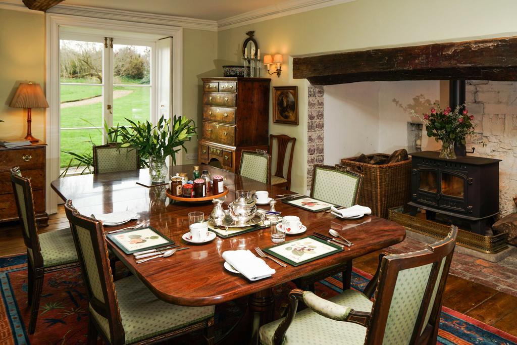 Bed and Breakfast Coxley House Вэллс Экстерьер фото